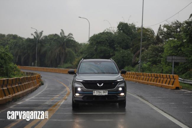 Wuling Almaz Hybrid