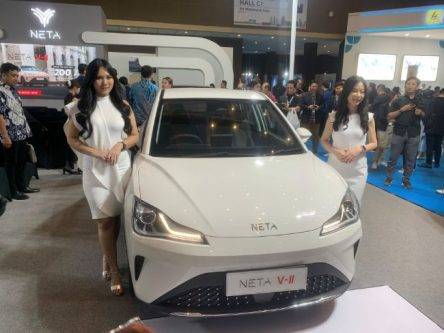 PEVS 2024: Neta V-II Bawa Penyegaran Tampilan Lebih Sporty, Bakal Dibanderol Rp200 Jutaan PEVS 2024: Neta V-II Bawa Penyegaran Tampilan Lebih Sporty, Bakal Dibanderol Rp200 Jutaan
