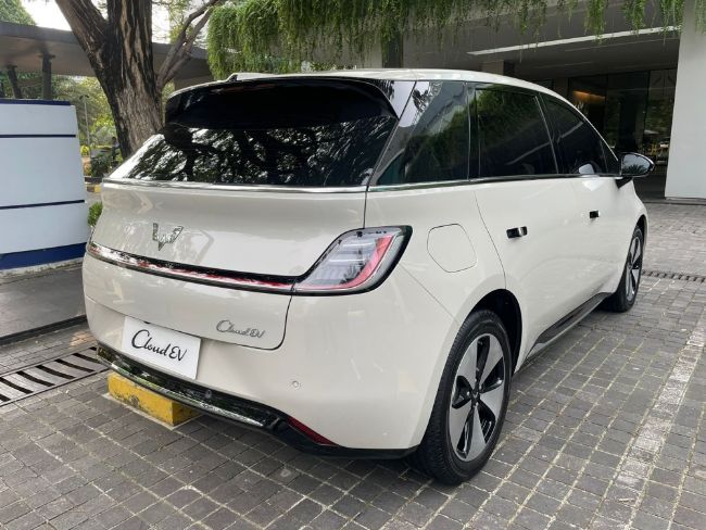 2024/05/Wuling-Cloud-EV-2.jpeg