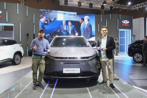 Rilis Warna Baru di PEVS 2024: Chery Omoda E5 Bawa Pulang 2 Penghargaan Rilis Warna Baru di PEVS 2024: Chery Omoda E5 Bawa Pulang 2 Penghargaan