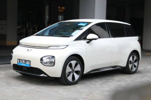 Electria Vol. 4: Lahan Pembuktian Mobil-Mobil Listrik Terbaru Electria Vol. 4: Lahan Pembuktian Mobil-Mobil Listrik Terbaru