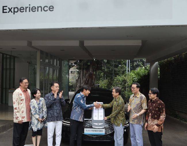 Apresiasi Prestasi Timnas, Hyundai Upgrade Mobil Shin Tae-yong Jadi Genesis G80 Hyundai Shin Tae-yong