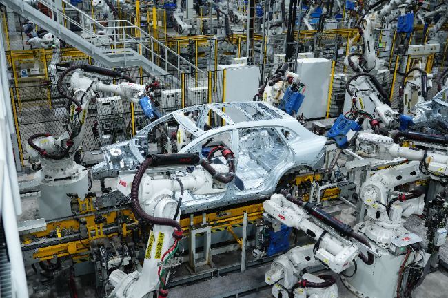 Body Shop di pabrik VinFast, Vietnam