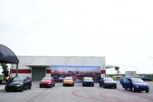 Laporan Eksklusif: First Impression VinFast VF e34, Kok Tampilan Dan Kualitasnya Beda? Laporan Eksklusif: First Impression VinFast VF e34, Kok Tampilan Dan Kualitasnya Beda?