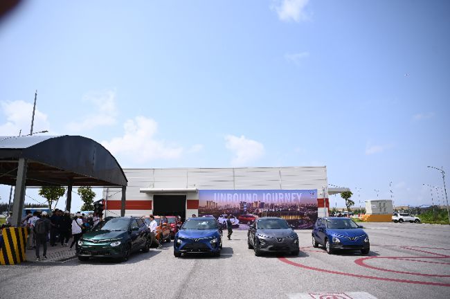 Test drive line-up VinFast di Vietnam