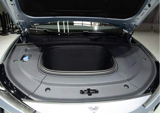 2024/05/Neta-L-EV-7.jpg