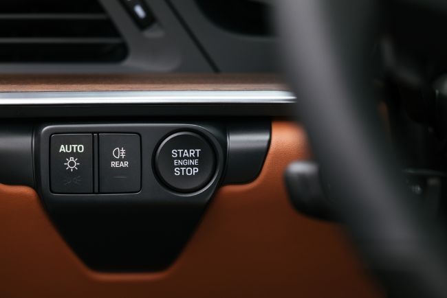 2024/05/Porsche-911-GTS-T-Hybrid-1.jpg