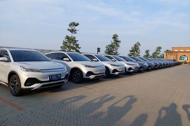 4,3 Juta Unit BYD Terjual Sepanjang 2024, Pecahkan Rekor Baru Handover BYD Indonesia