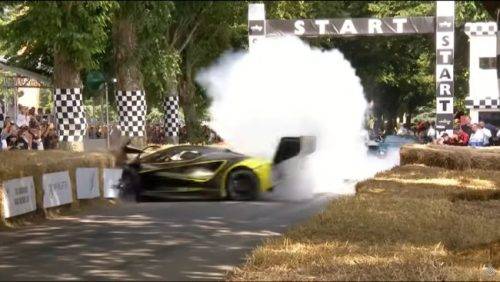 Baru Start, Lotus Evija X Langsung Cium Tembok di Goodwood Baru Start, Lotus Evija X Langsung Cium Tembok di Goodwood