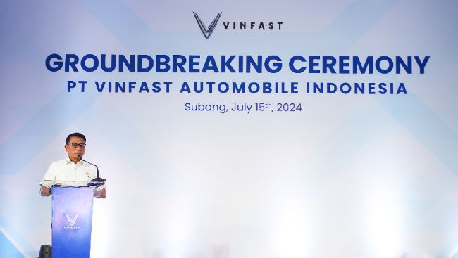 Kepala Staf Kepresidenan Republik Indonesia Moeldoko pada peletakan batu pertama pabrik VinFast