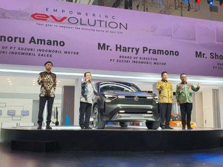 GIIAS 2024: Suzuki eVX Tampilkan Visi SUV Kompak Bertenaga Listrik GIIAS 2024: Suzuki eVX Tampilkan Visi SUV Kompak Bertenaga Listrik