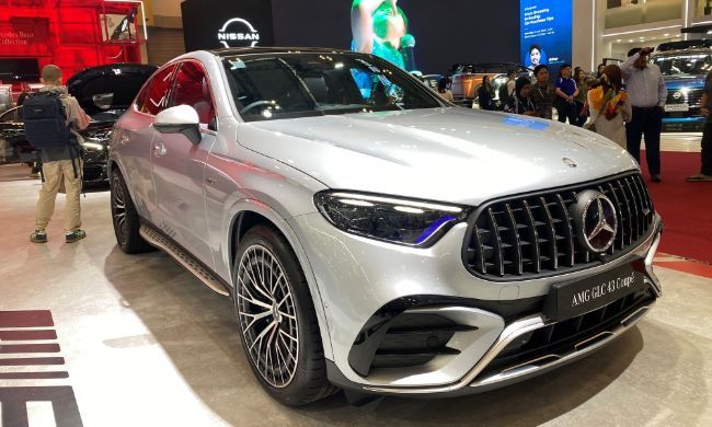 2024/07/Mercedes-AMG-GLC-43-Coupe-GIIAS-2024.jpg