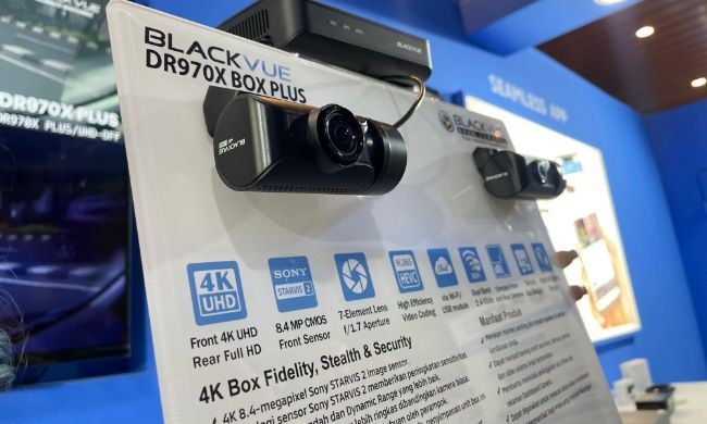 Blackvue DR970X Box