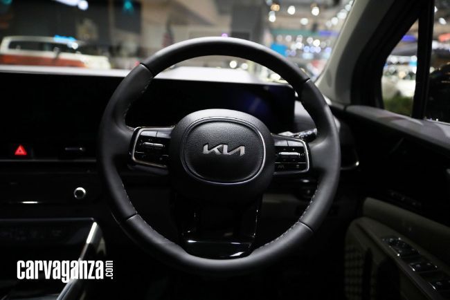 2024/07/Kia-Carnival-Hybrid-GIIAS-2024-8.jpg