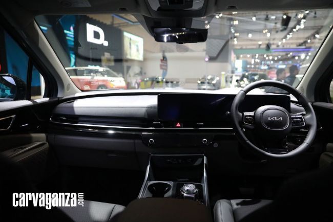 2024/07/Kia-Carnival-Hybrid-GIIAS-2024-9.jpg