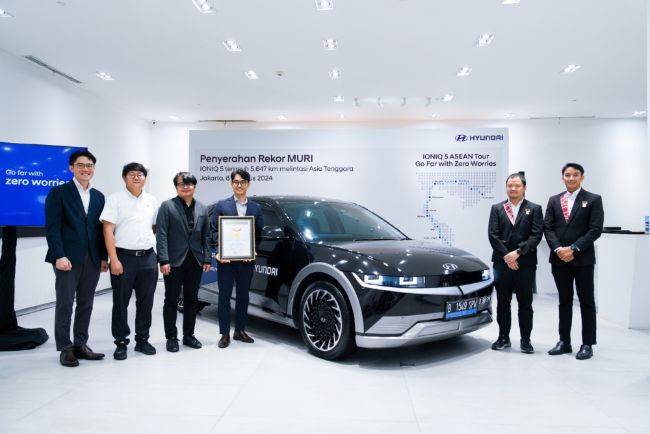 Hyundai Ioniq 5 Buatan Indonesia Dapat Rekor MURI Setelah Jelajah ASEAN Rekor MURI Hyundai Ioniq 5
