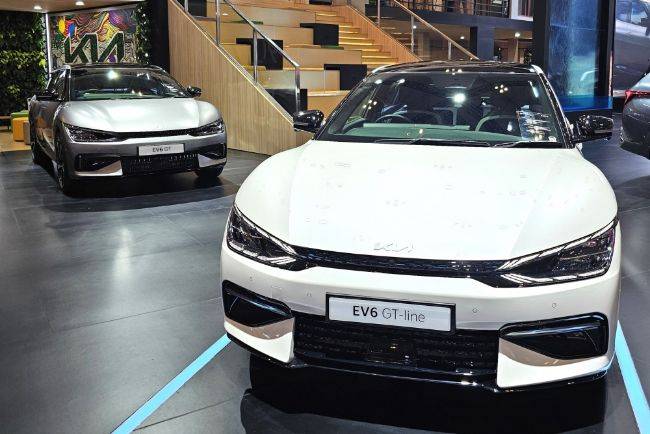 Kia Tunjuk Kepala Desain Baru, Diharapkan Tonjolkan Prespektif Baru Bagi Pabrikan Kia EV6