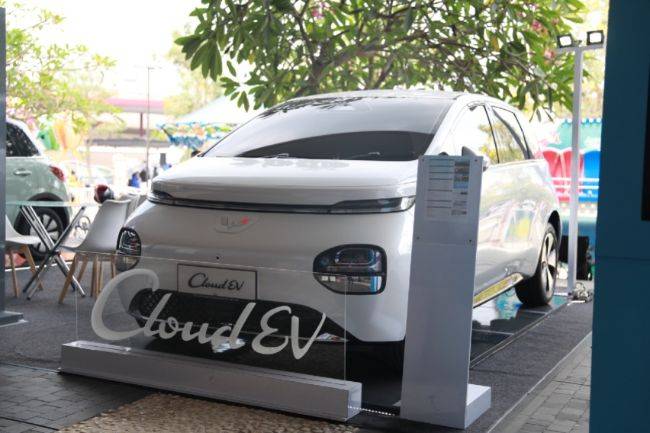 AUTOVAGANZA 2024: Wuling Andalkan Model EV Plus Promo Hari Kemerdekaan Wuling Autovaganza 2024