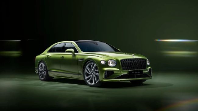 2024/09/Bentley-Flying-Spur-2024-1.jpg