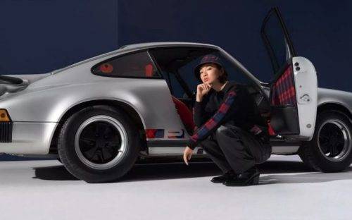 Porsche Rayakan 50 Tahun 911 Turbo Lewat Koleksi Outfit Tartan Porsche Rayakan 50 Tahun 911 Turbo Lewat Koleksi Outfit Tartan
