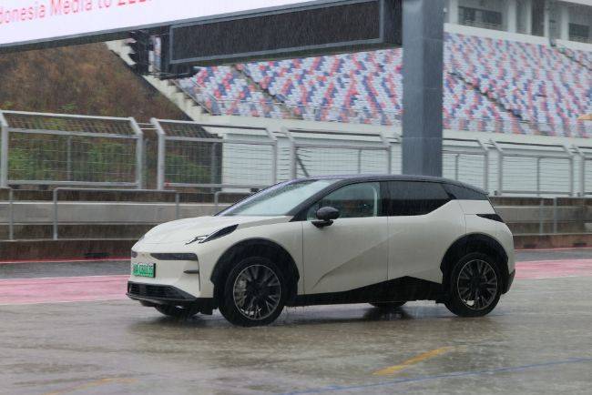 FIRST DRIVE: Coba Zeekr X Langsung di Cina, Performanya Terasa Premium Zeekr X