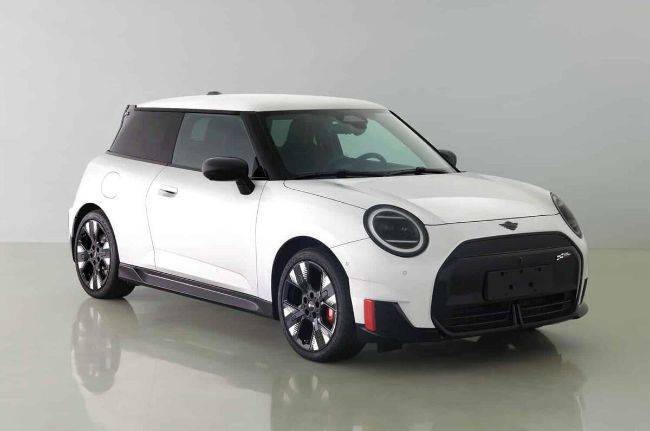 MINI JCW Versi Listrik Debut Duluan di Cina, Lebih Lincah Dari Versi Bensin MINI Cooper JCW EV