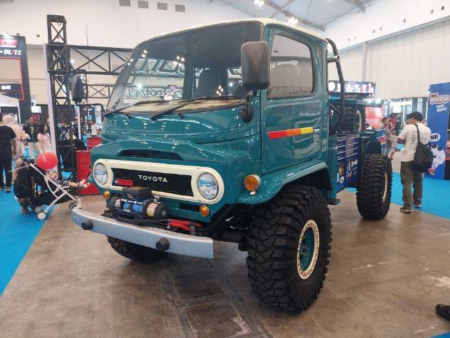 Ada Truk Pikap Bongsor Jadi Pemenang NMAA Ultimate Builder di IMX 2024 Pro Rock Engineering