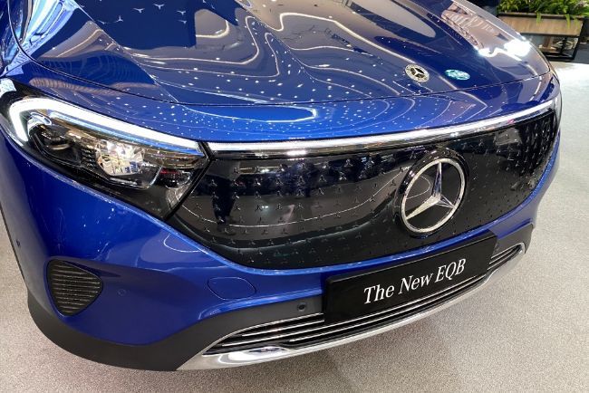 2024/10/Mercedes-Benz-EQB-250-2024-4.jpg