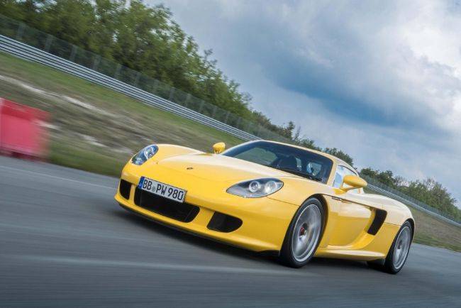 Sambut 20 Tahun, Porsche dan Michelin Bikin Ban Khusus Carrera GT Michelin Porsche Carrera GT