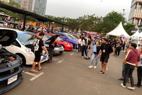 Honda Culture Indonesia Meriahkan Sabtu di Cibis Park, Lebaran Para Hondaisme Honda Culture Indonesia Meriahkan Sabtu di Cibis Park, Lebaran Para Hondaisme