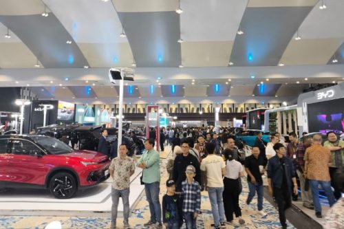Riset MarkPlus: Kenaikan Harga Mobil Baru Tidak Sebanding Pendapatan Masyarakat, Penjualan Stagnan Riset MarkPlus: Kenaikan Harga Mobil Baru Tidak Sebanding Pendapatan Masyarakat, Penjualan Stagnan