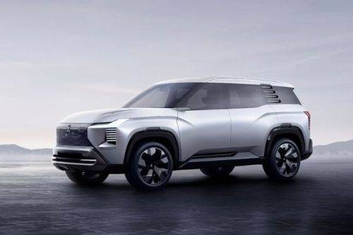 NJKB Mitsubishi Xforce 7-Seater Sudah Muncul, Bakal Pakai Mesin 1.5L Turbo NJKB Mitsubishi Xforce 7-Seater Sudah Muncul, Bakal Pakai Mesin 1.5L Turbo