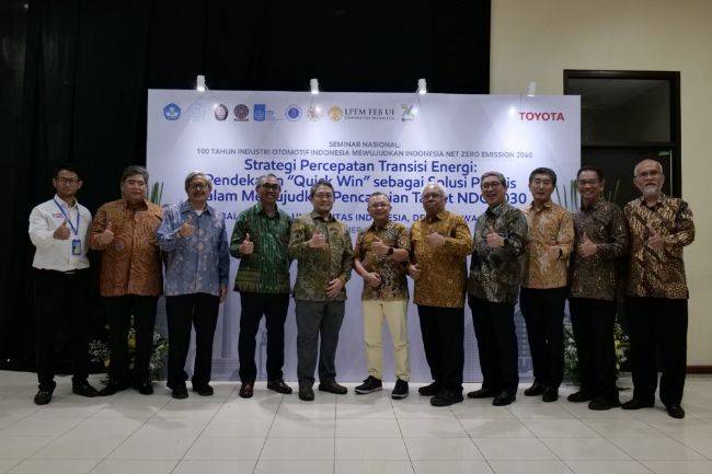 Toyota Angka Isu Percepatan Transisi Energi di Seri Ke-7 Seminar Nasional Seminar Nasional Toyota