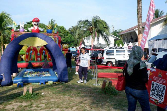 Bukan Cuma Hura-Hura, Daihatsu Kumpul Sahabat Medan Juga Diramaikan Program CSR Daihatsu Kumpul Sahabat Balikpapan