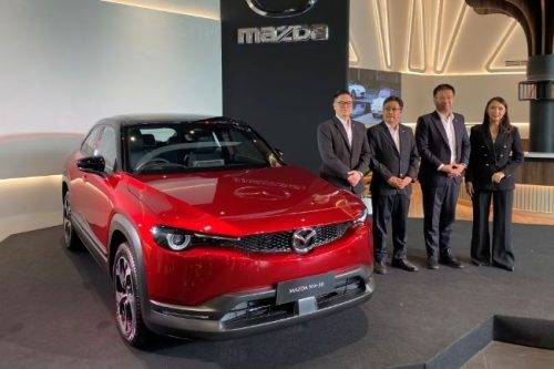 Mazda MX-30 Tandai Debut di Pasar EV Indonesia, Harga Rp860 Juta Mazda MX-30 Tandai Debut di Pasar EV Indonesia, Harga Rp860 Juta