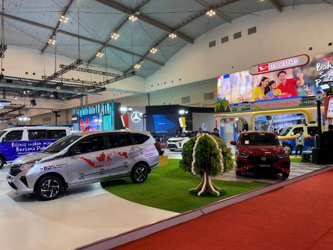 GJAW 2024: Daihatsu Tebar Kebahagiaan, Beri Apresiasi Kepada Konsumen Spesial Daihatsu