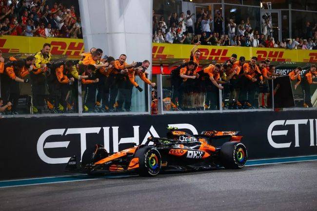 F1: Norris Terdepan di GP Abu Dhabi, McLaren Juara Dunia Konstruktor 2024 McLaren