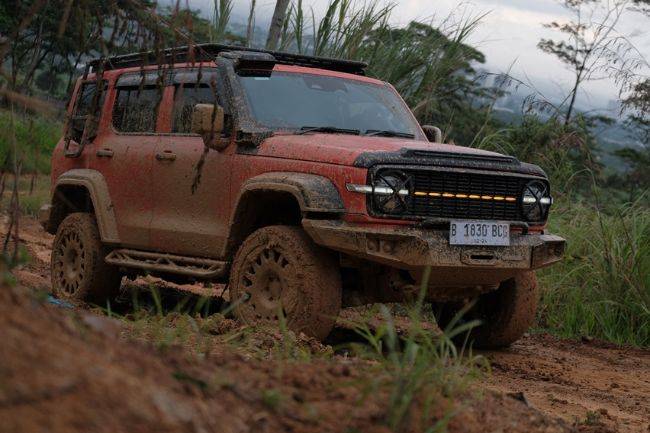 KALEIDOSKOP 2024: 5 SUV Baru Jagoan Off-Road di Indonesia Tank 300