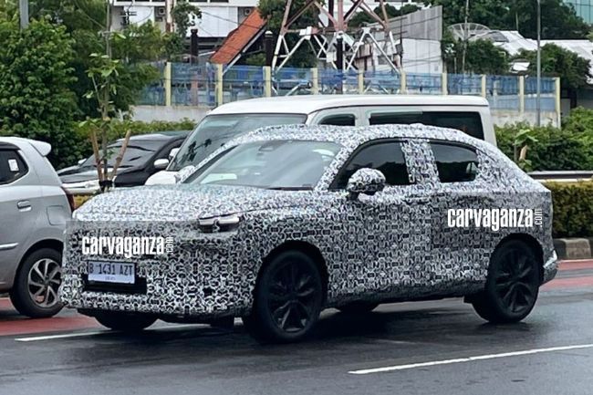 2024/12/Spyshot-Honda-HR-V-Hybrid-4.jpg