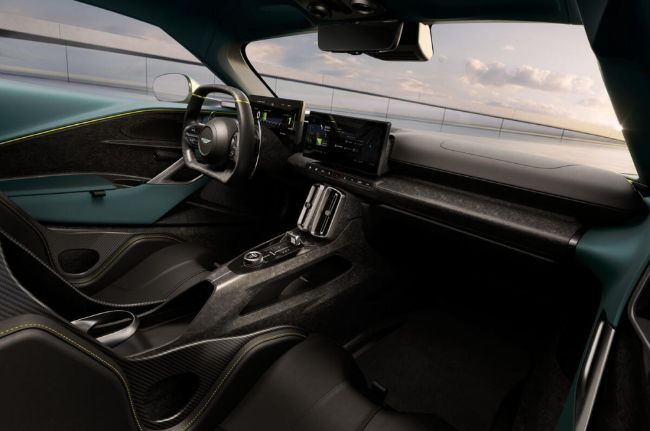 2024/12/Aston-Martin-Valhalla-3.jpg