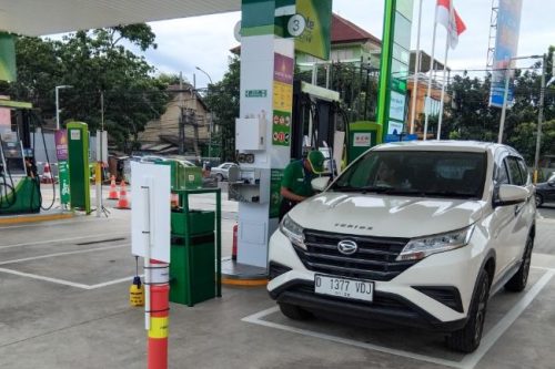 BP Resmikan SPBU Pertama di Bandung, Gelar Promo Perayaan 6 Tahun BP Resmikan SPBU Pertama di Bandung, Gelar Promo Perayaan 6 Tahun