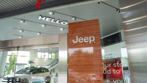 Jeep Resmikan Dealer Pertama Bersama Indomobil di PIK Jeep Resmikan Dealer Pertama Bersama Indomobil di PIK