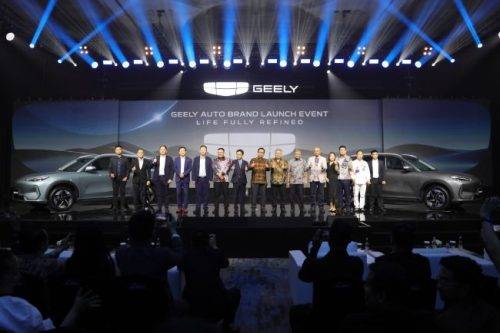 Serius Comeback di Indonesia, Geely Targetkan Buka 40 Dealer Sepanjang 2025 Serius Comeback di Indonesia, Geely Targetkan Buka 40 Dealer Sepanjang 2025