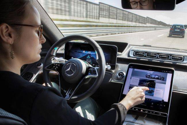 Inovasi LiDAR di Mercedes-Benz S-Class
