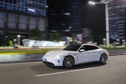 The New Porsche Taycan, Sports EV Kencang dan Ideal Untuk Harian The New Porsche Taycan, Sports EV Kencang dan Ideal Untuk Harian