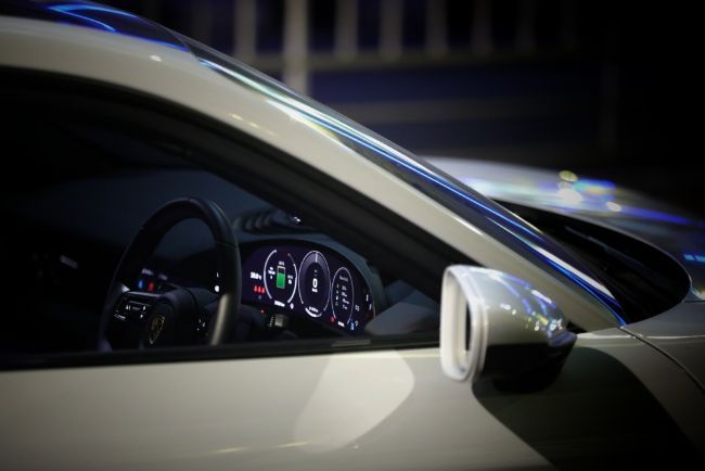 2025/02/Midnight-Test-Drive-New-Porsche-Taycan-5.jpeg