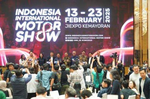 IIMS 2025 Siap Dibuka Pekan Depan, Bakal Ada 10 Mobil Baru Meluncur IIMS 2025 Siap Dibuka Pekan Depan, Bakal Ada 10 Mobil Baru Meluncur