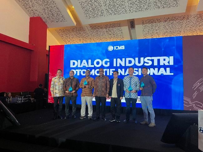 Dialog otomotif Indonesia Center for Mobilty Studies (ICMS) di IIMS 2025.