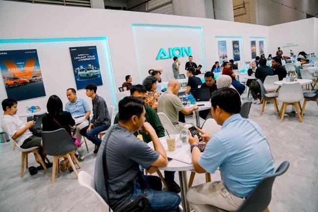 Booth AIon IIMS
