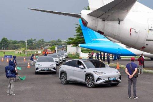 Test Drive BYD Sealion 7, Terasa Gesit dan Solid (Bagian 2) Test Drive BYD Sealion 7, Terasa Gesit dan Solid (Bagian 2)